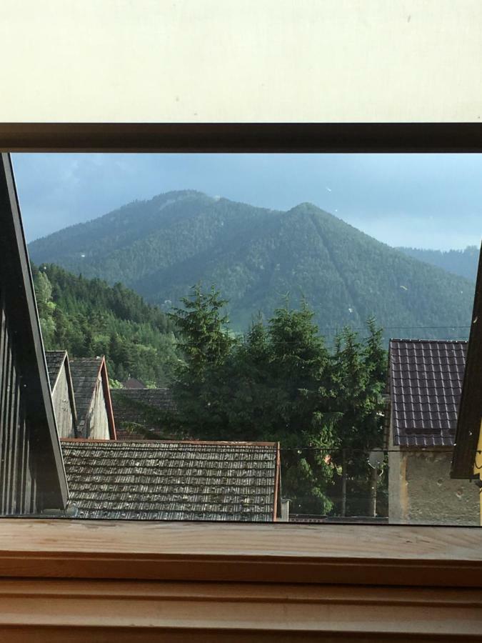 J&M Privat Leilighet Závažná Poruba Eksteriør bilde